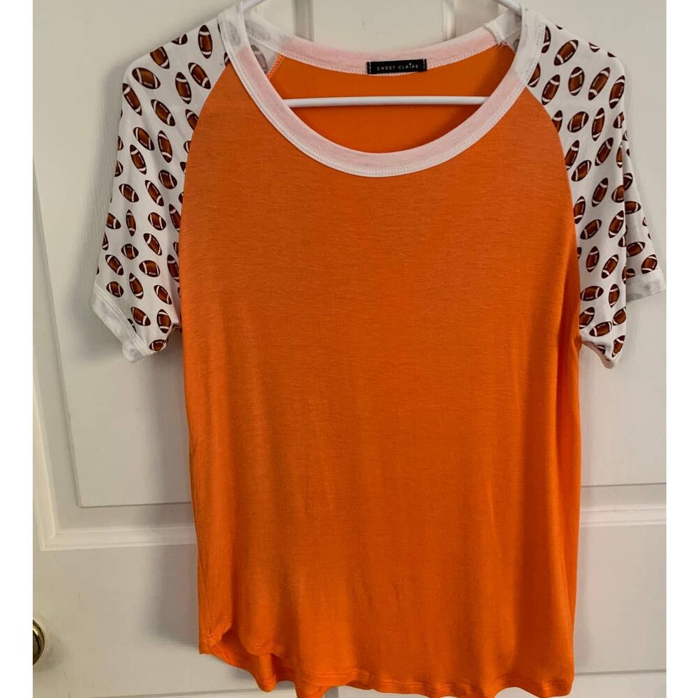 Sweet Claire, Sz S, Football Sleeves